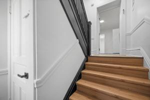 Pittsburgh Shadyside 1E Bright and Modern Private Bedroom with Shared Bathroom