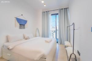 Modern Brand New 1BR Luxury Apartment With Cozy Interiors In Jumeirah Village Circle