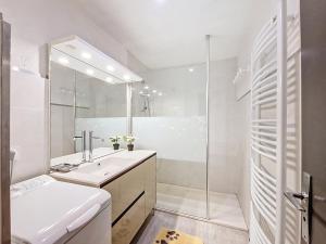 La Clusaz, Apt 6 pers, centre avec Wifi - FR-1-818-33