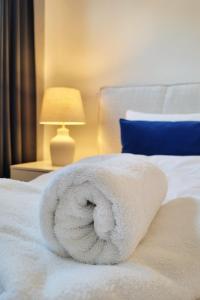 Gemütliche Ferienwohnung mit Meerblick und Terrasse - Nur 50 Meter zum Strand inklusive Parkplatz und Fahrradunterstellplatz