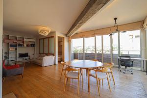 Wehost-Dream Penthouse