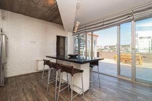 Wehost-Dream Penthouse