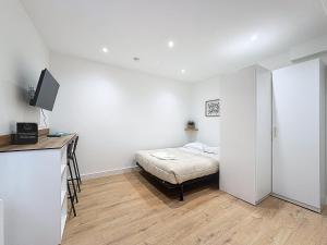 4 Studios modernes climatisés 8 personnes