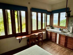 MINI DEPARTAMENTO con vista al mar