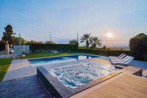 Villa Opulentia piscine vista mare