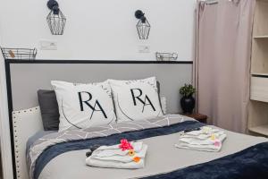 Maison Julia bord de mer - 2 Chambres - Plage de la Nartelle - Sainte Maxime - Piscine partagée - Parking - BBQ - Draps inclus