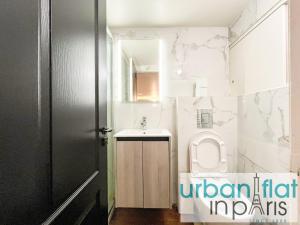 09 - Amazing Duplex on Champs-Elysees