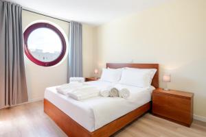 Shoreline Escape by Portugal Active