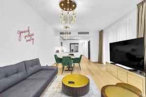 Skyparks Modern Suite