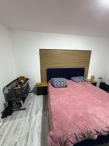 Maison cosy avec jardin verdoyant