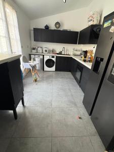 Maison cosy avec jardin verdoyant