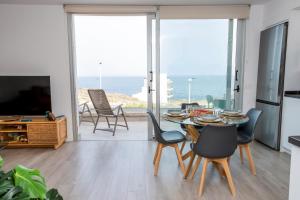 Home2Book Coastal Calm Las Eras Patio Rooftop