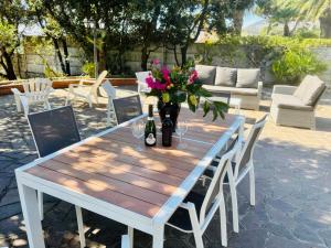 Villa GREG stupenda casa sulla spiaggia con accesso diretto al mare