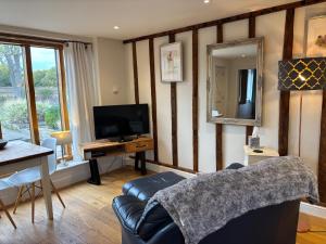 Gosfield Cartlodge Retreat
