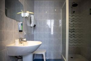 Les Ambassadeurs Logis Hotels et Restaurant