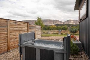 ABODE at East Zion in The Fields
