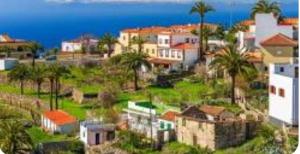 La Maestra Apartment