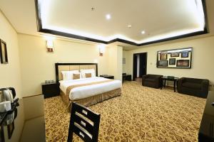 Pavilion Palace Hotel