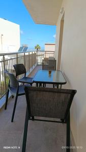 New Modern 2 Bd Flat Just Steps to Rethymno Beach