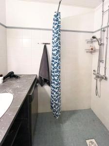 Elegant Jugend city retreat 79m2