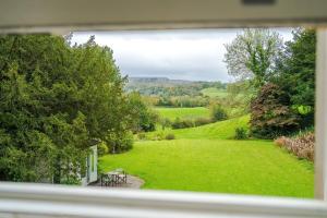Escowbeck House - Staycation - HotTub - Sleeps 10