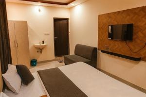 HOTEL KRISHNAM By TruStay