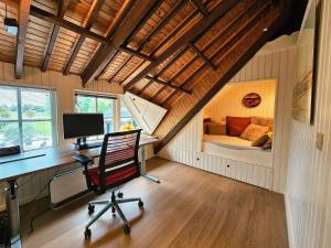 Private villa with jacuzzi, sauna & swimmingpool