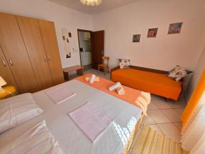 DOBRILA NV Apartment with terrace and sea view