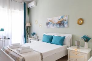 Imperium Aquaeductus - 5 min Metro, 8 Pax, 4 BDRM, 2 baths, A-C, park view