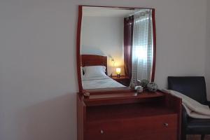 2-Bed House - Garden Parking Pets