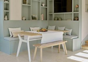 Pye Corner a Cotswold Manor with seasonal outdoor heated pool