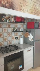 ᑕᗩSᗩ ᗰᗩᖴᗩᒪᗪᗩ Vicino alla stazione e al centro storico, posto auto interno