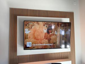 The Dim Light - One Bedroom