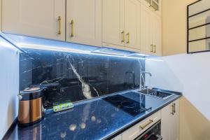 Новая дизайнерская квартира в Соломенском районе Киева