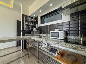 Instyle Residences at RIZZ SUITES