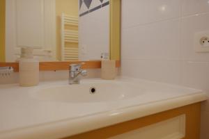 Maison dans village vacances avec piscine commune - Port Bourgenay - 4 personnes