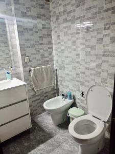 Bonita Habitación cerca Centro