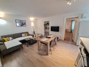 Live & Stay at JAZZ apartment