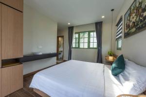 Freshly Built Aesthetic 4-Bedroom House