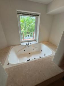 Exclusive Luxury Waterfront Villa in Marina Real