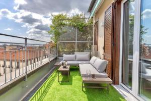 Exclusive Rooftop Vista Duomo