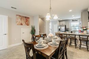 Themed Bedrooms BBQ Near Disney