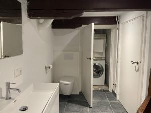 Solwerderstraat 12 - Hangende Keuken