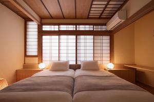 Home suite Home Hatsudai - 1 stop from Shinjuku! Your urban hideaway 3BR 6beds