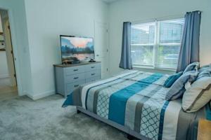 Orlando Retreat – 4BR Home Near Disney