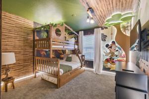 Orlando Getaway – Minutes to Disney Parks