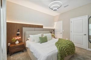 Orlando Getaway – Minutes to Disney Parks