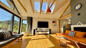 Dom w Starym Sadzie z basenem i sauną - Beskid Wyspowy