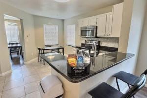 Montego Bay Retreat w Pool