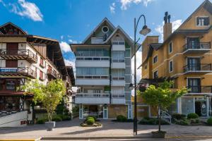 Rosa Edifício Morada da Montanha